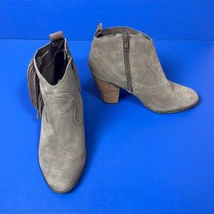 Steve Madden Ponncho Leather Fringed Ankle Boots Booties 7